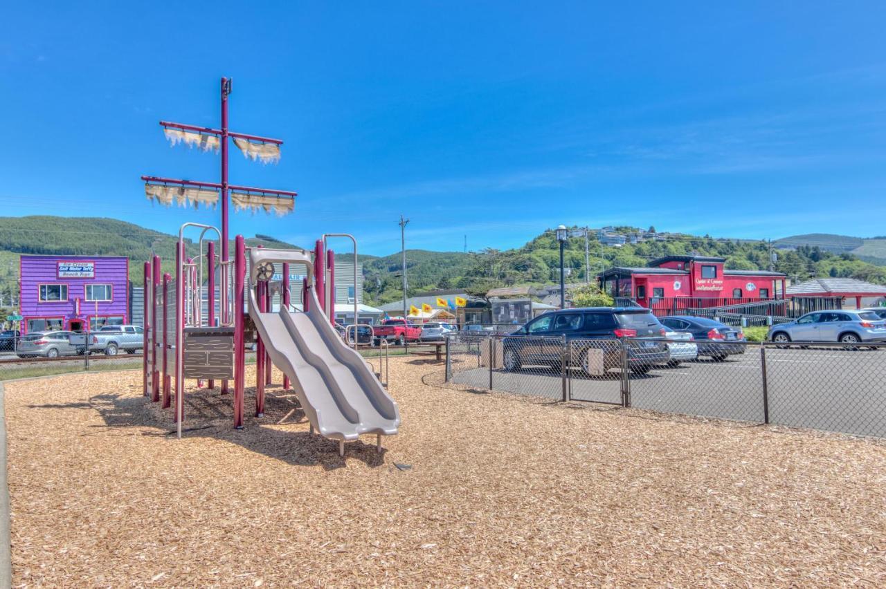 Salty Air Oasis Villa Rockaway Beach Exterior photo